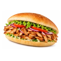 Turk brood met kipdoner, salade en saus naar keuze.