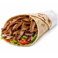 Durum met shoarma, salade en saus naar keuze.